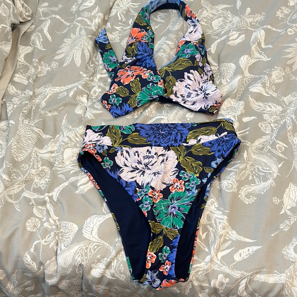 Aerie Swimsuit Set - Size Large